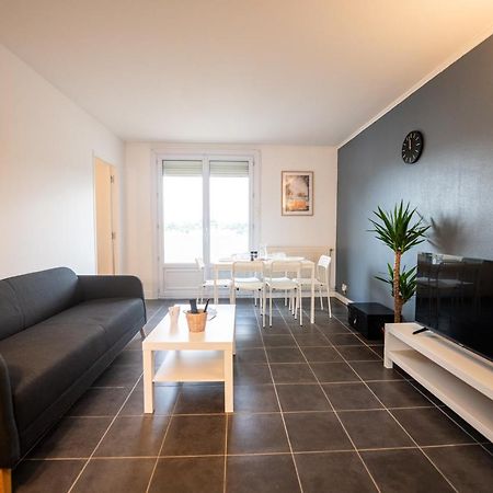 Robespierre - Tout Equipe & Calme - Tv Et Wifi Saint-Etienne  Eksteriør bilde